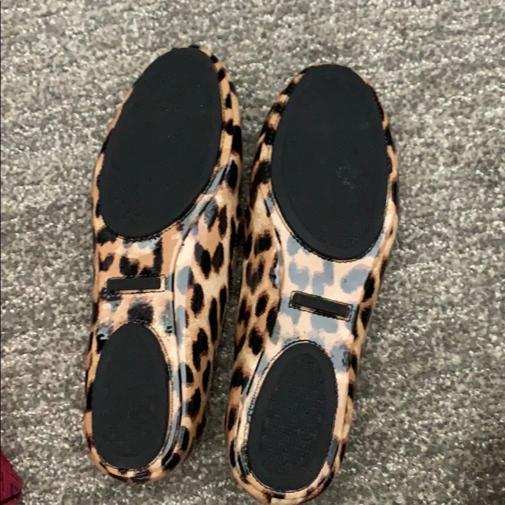 Like new Tory Burch mini travel ballet flats - Picture 3 of 3